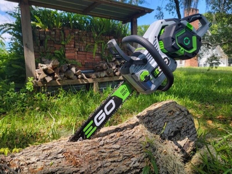 EGO POWER+ 56V 30cm Brushless Top Handle Chainsaw 20m/s KIT Includes 5.0Ah Battery & Rapid Charger
