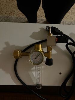 Co2 dispenser
