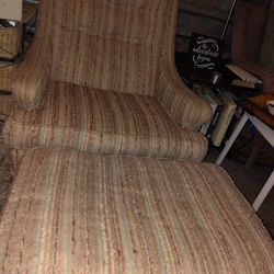 Lazy Boy Chair W/ Ottoman 