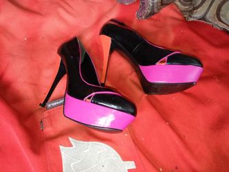 Stilleto heals size 8
