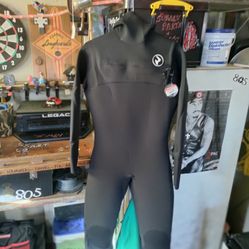 Brand New Wetsuit 