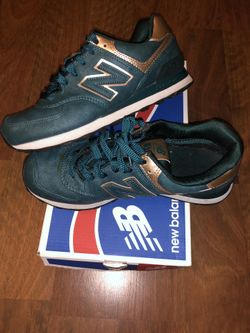 New Balance - Women's size 7