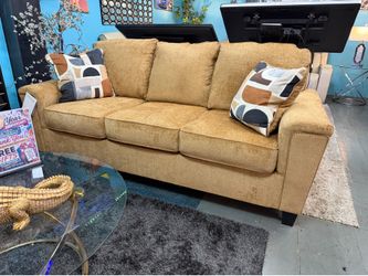 🚨 MEGA DEAL ALERT! 🚨  Bring home this stunning Ashley sofa for an unbelievable price! 💥 NOW JUST $398! 💥