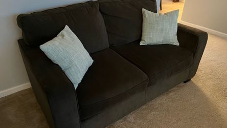 Ashley Love Seat