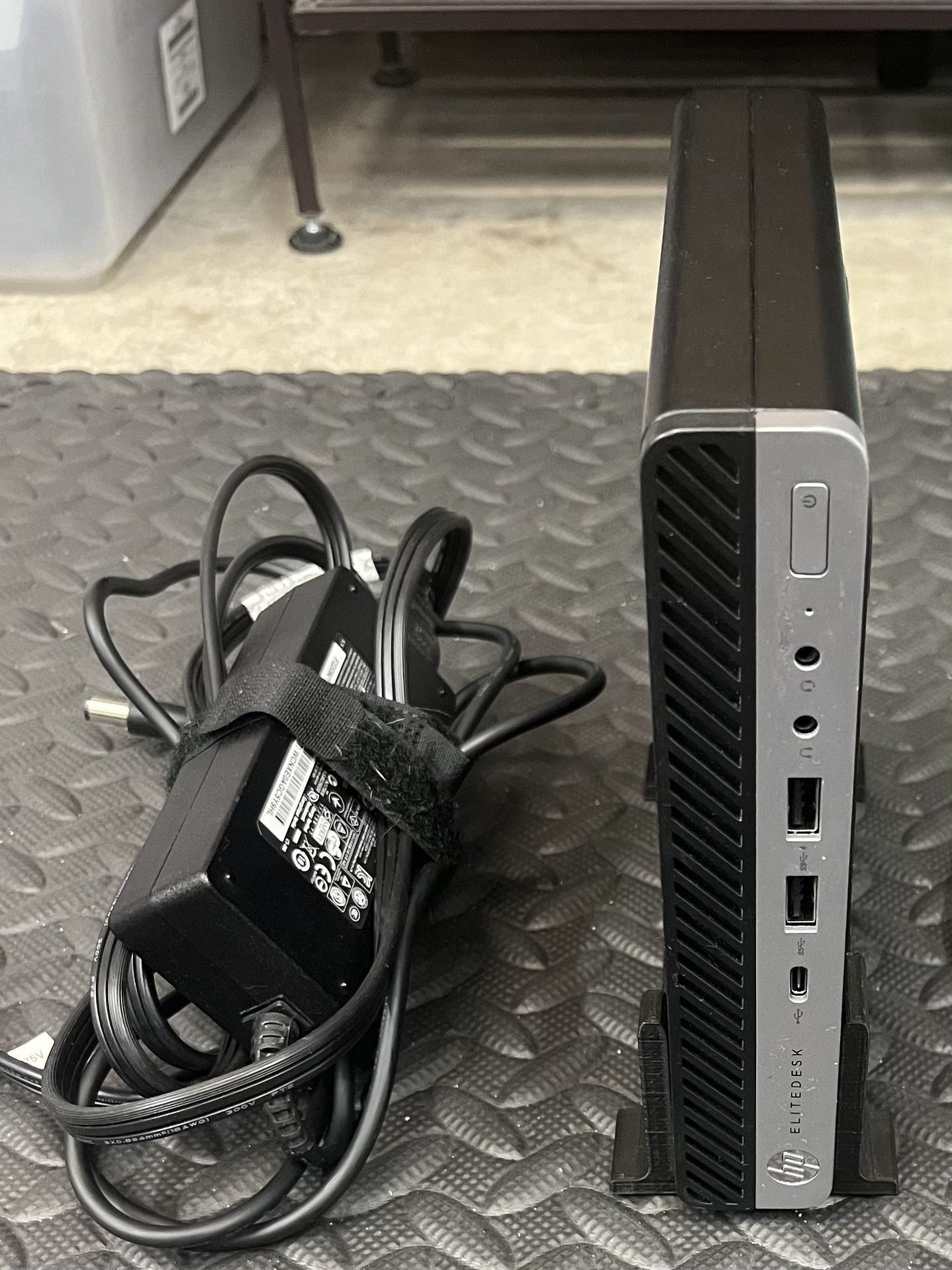 HP EliteDesk 800 G3 35W Mini PC
