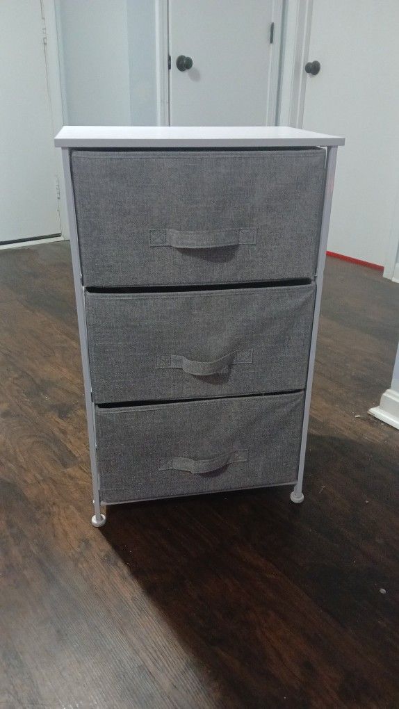 Mini Dresser