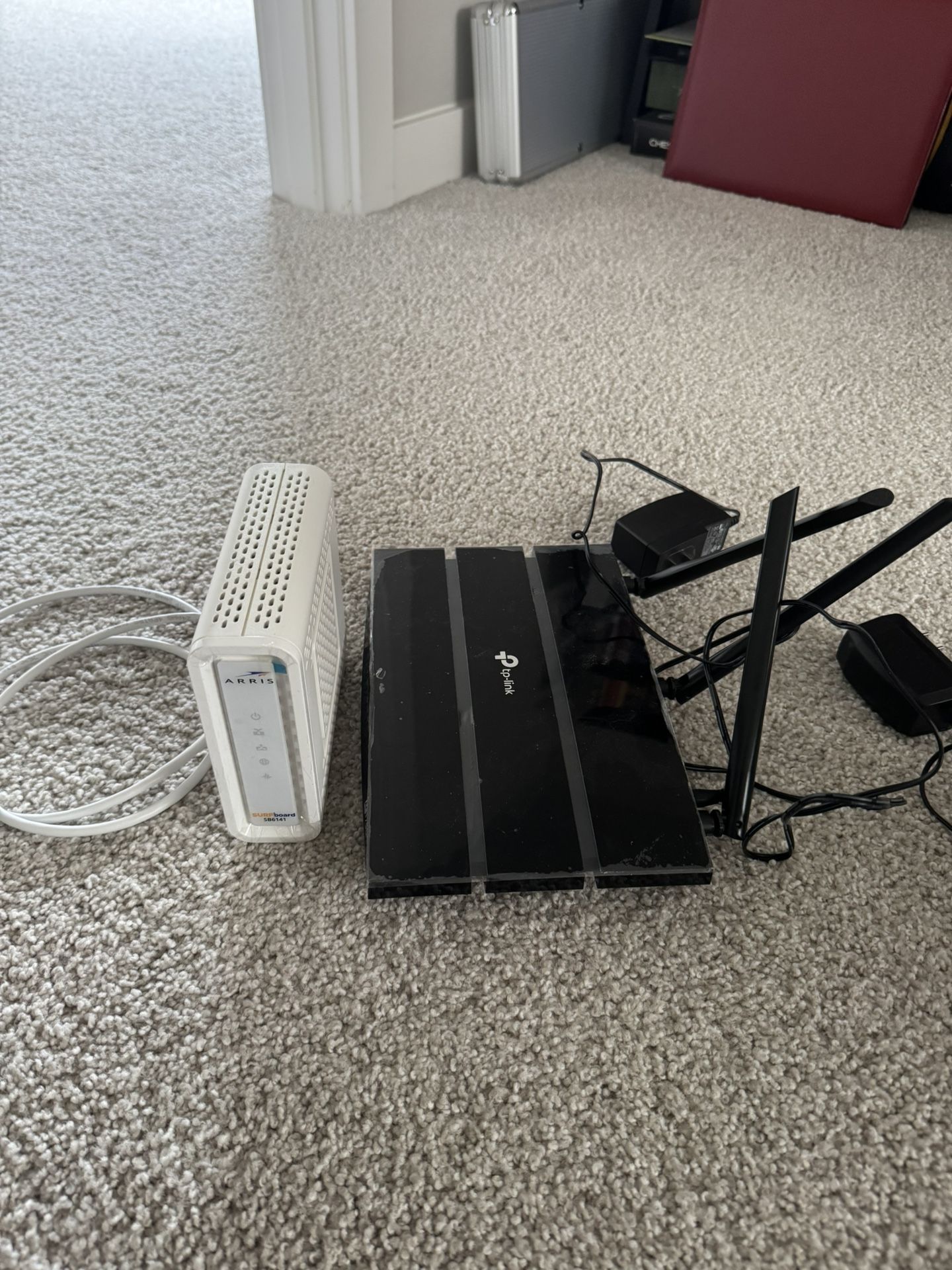 Arris Surfboard SB6141