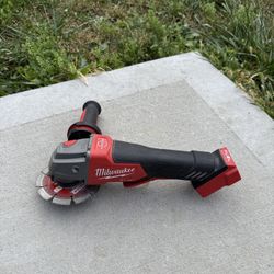 M18 FUEL 18V Lithium-Ion Brushless Cordless 4-1/2 in./5 in. Grinder w/Paddle Switch (Tool-Only)
