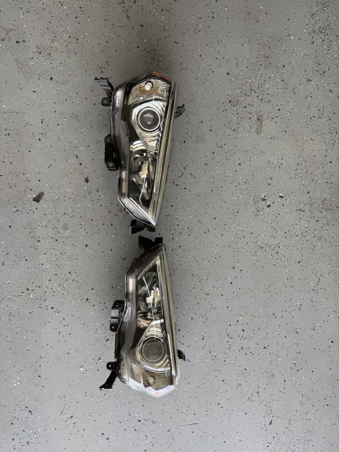 Headlights Toyota 4Runner Headlights