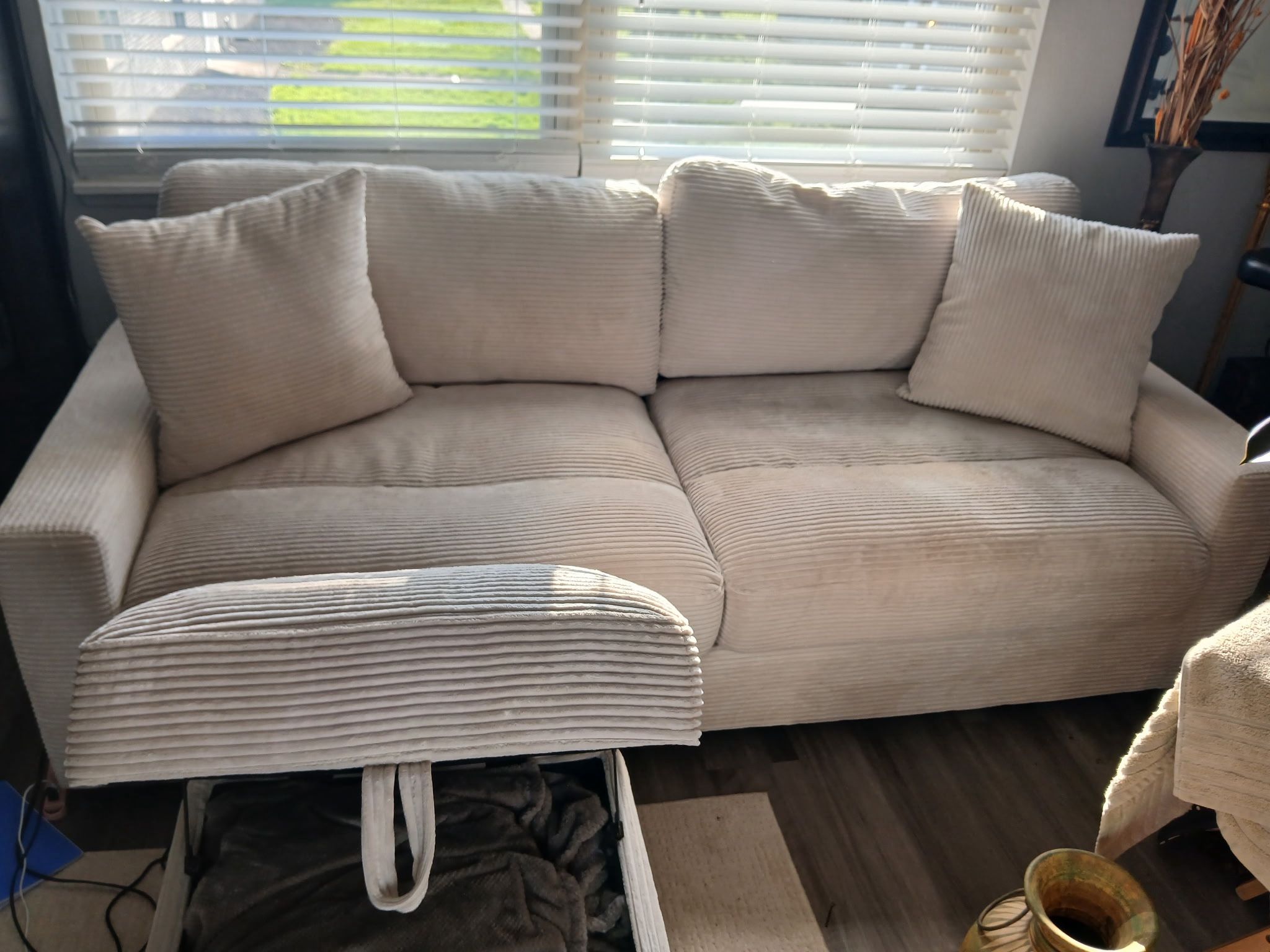 Sofa And Storage Ottoman