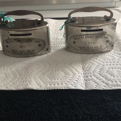 Vintage  Metal  Portable  Safe Coin Bank