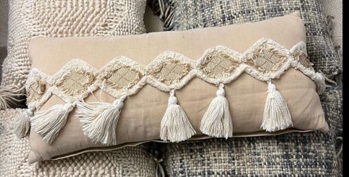 Boho Tassel Lumbar Throw Pillow
