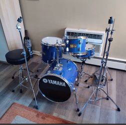 Yamaha Manu Katché Signature 4-Piece Drum Kit – Blue – With Road Cases