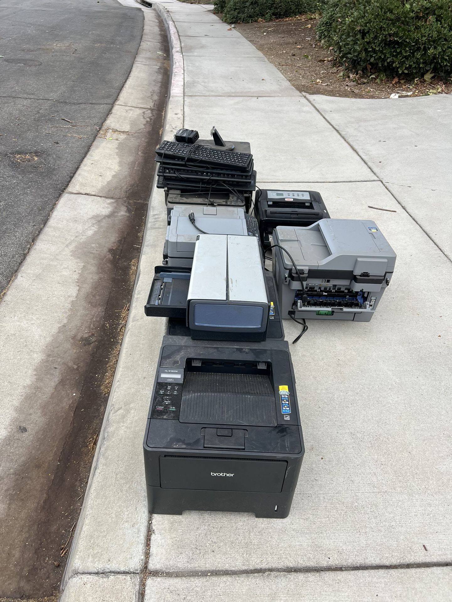 Free printer, and keyboard