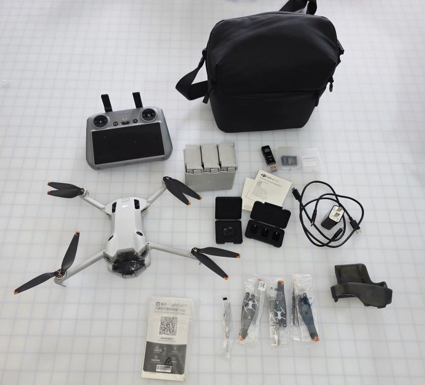 DjI Mini PRO 4 Fly More +