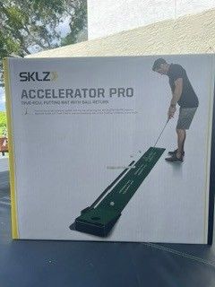 NEW SKLZ Accelerator Pro 7' Putting Mat – True-Roll + Ball Return