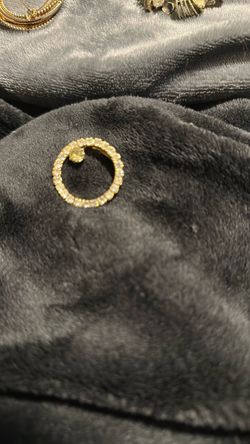 Pin