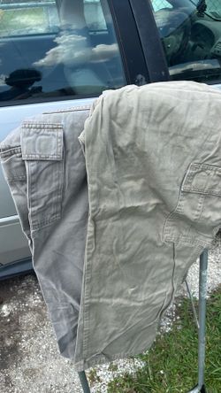 Men’s wrangler pants two pairs