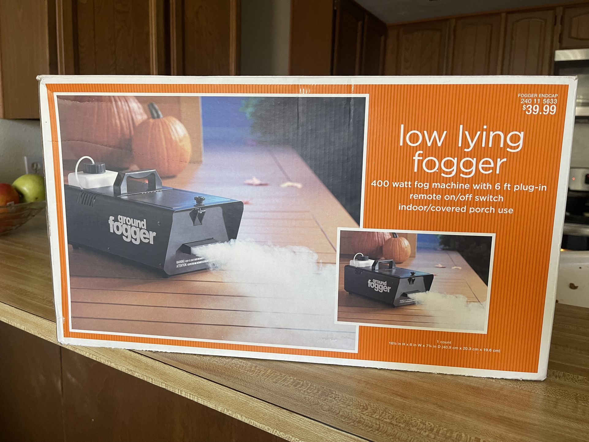 a 400-watt fog machine designed for indoor or covered porch use, commonly used for creating atmospheric effects, especially during Halloween
