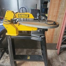 Dewalt Scroll Saw DW788