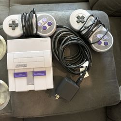 Super Nintendo NES Classic 