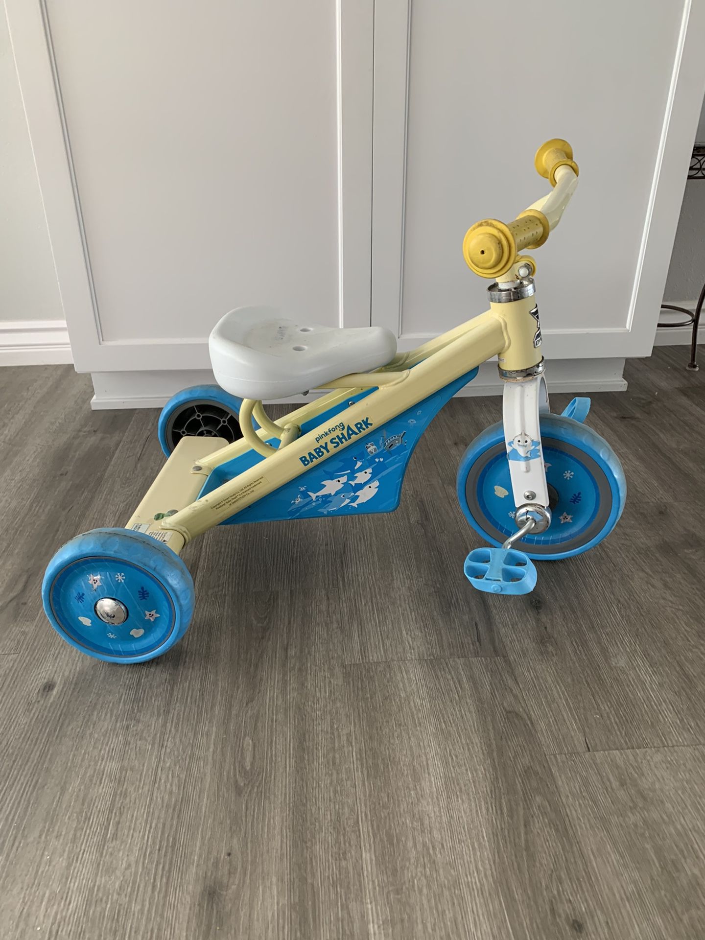 Baby shark tricycle sale