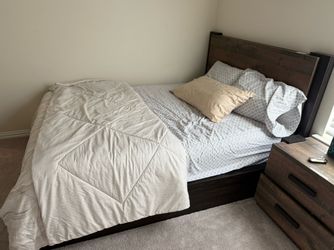 Full Size Bed Frame + Mattress – Bed Frame Already Disassembled