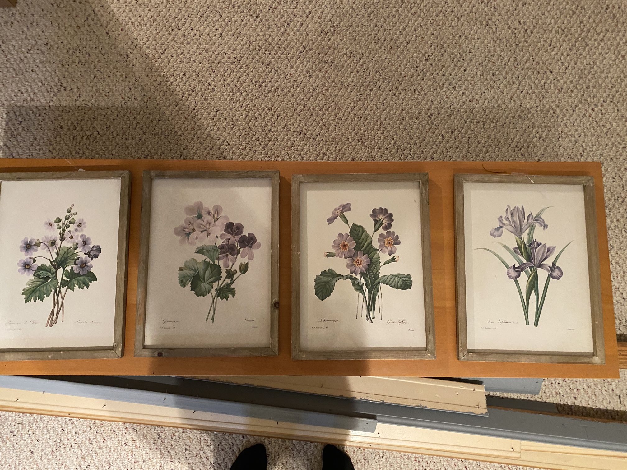 Four matching flower pictures
