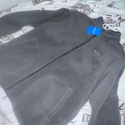 Columbia wool sweater