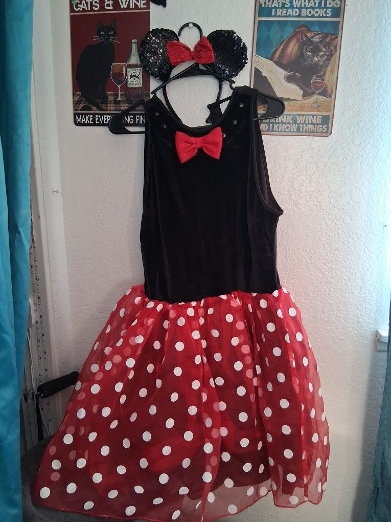 Women's Halloween Costume 