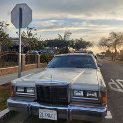 1989 Lincoln Town Car
