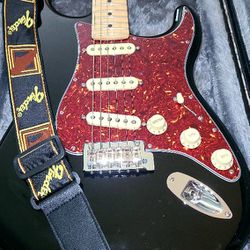 Fender Stratocaster 2022