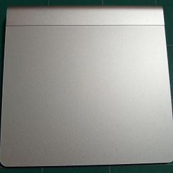 Apple Magic Trackpad