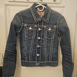 ~*~Vintage True Religion Emily Super T Cropped Denim Jacket w/ Contrast Stitch~*~