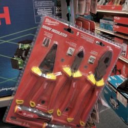 MILWAUKEE 5PC./ P. INSULATED HAND TOOL SET 