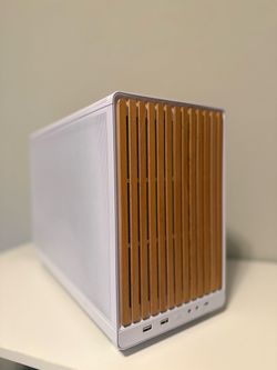Gaming PC RTX 5060 Ti 8GB Ryzen 5 9600X 32GB DDR5 6000 1TB SSD WiFi