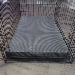 Large wire dog kennel/crate