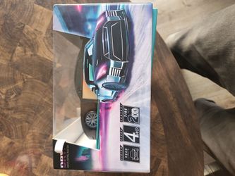 NEW Dryfter 4WD Remote Control Drift

Car - Micro RC Desktop Racer