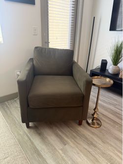 Velvet Accent Arm Chair + Side Table