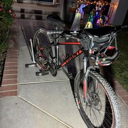 Giant Talon Mountain Bike