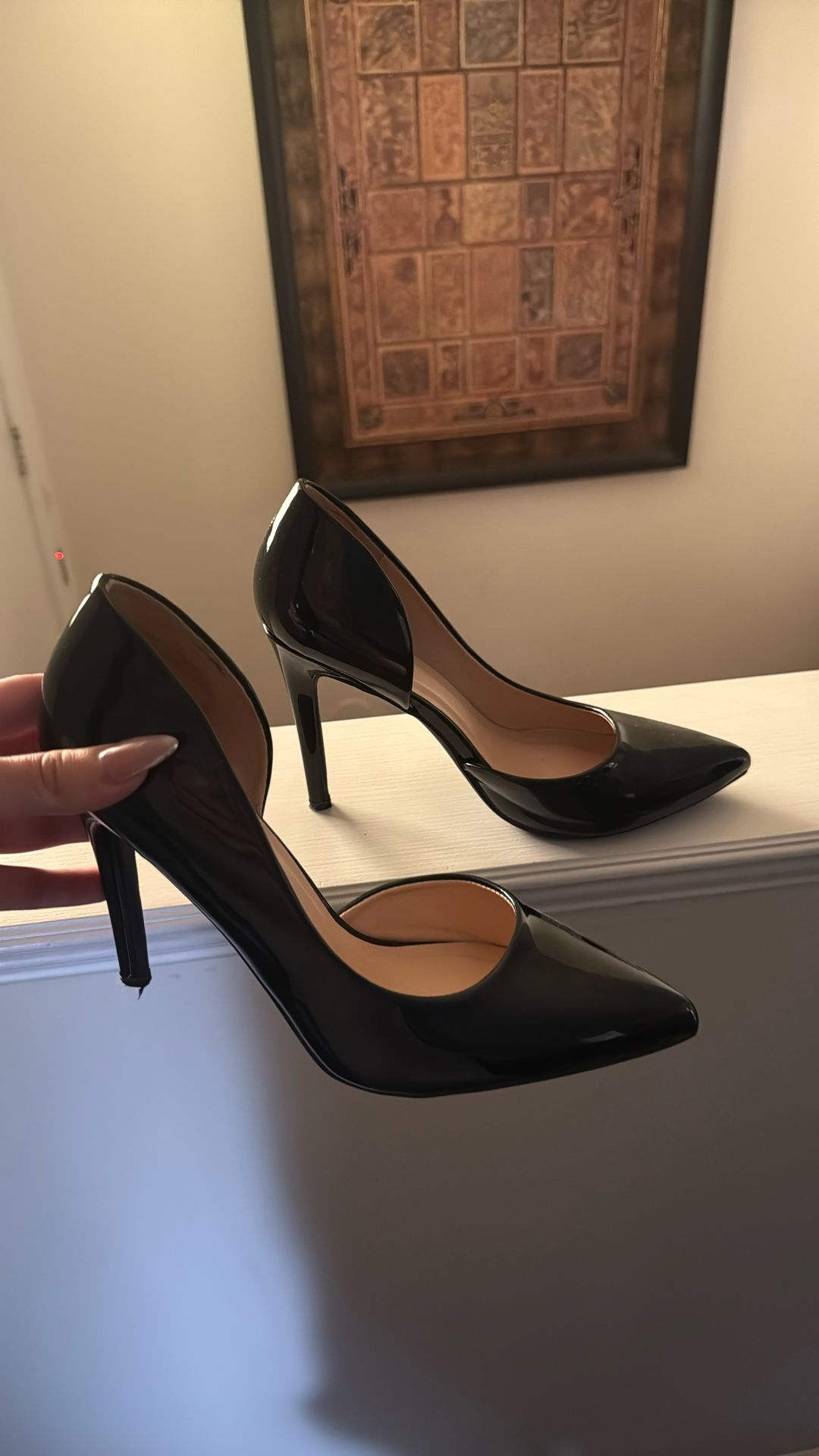 Black Heels W Open Inner Part