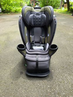 Evenflo
Revolve360 Extend All-in-One Rotating Car Seat