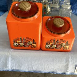 Canister