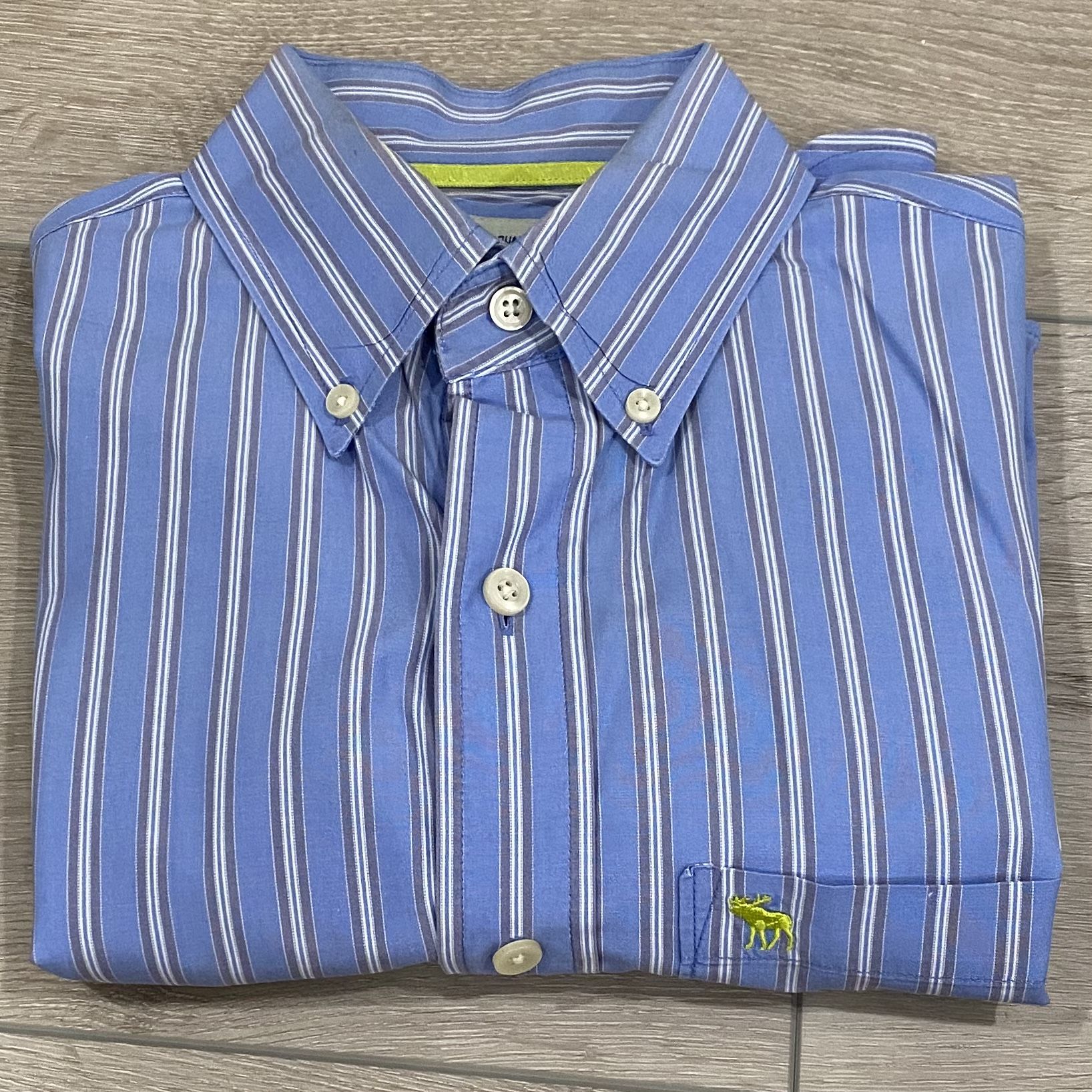 Abercrombie Button-Up Long Sleeve Plaid Shirt Size M