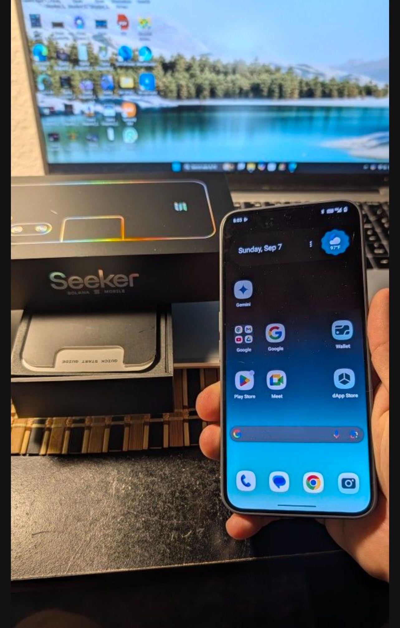 Solana Seeker Mobile Phone