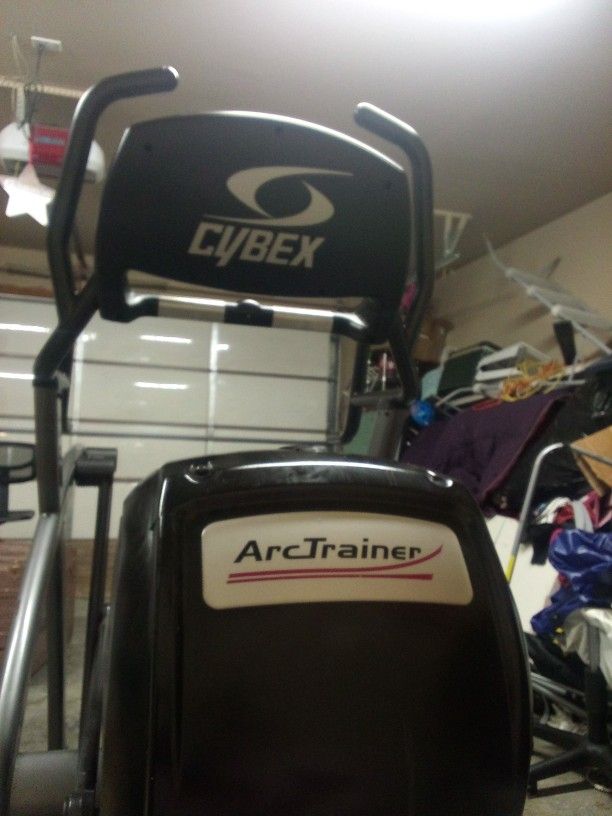 Cybex ArcTrainer 600a 