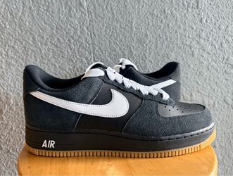 Air  Force 1 ‘07 LV8  Men's Size 10
