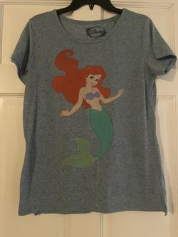 Disney Little Mermaid Tee-shirt Tshirt Size Large Women’s 