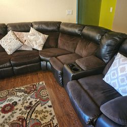 Leather  and Suede. Sectional. Couch Whit Recliners