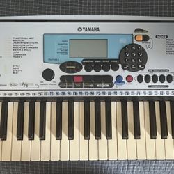 Yamaha PSR-225GM Vingtage Keyboard